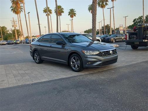 2021 Volkswagen Jetta 1.4T R-Line