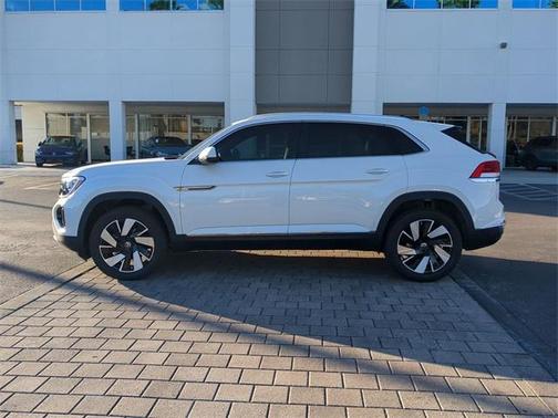 2026 Volkswagen Atlas Cross Sport 2.0T SEL