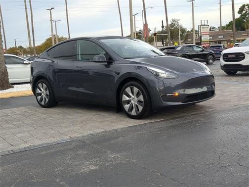 2023 Tesla Model Y Long Range Dual Motor All-Wheel Drive