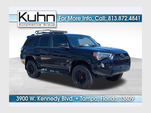 Midnight Black Metallic 2019 Toyota 4Runner SR5