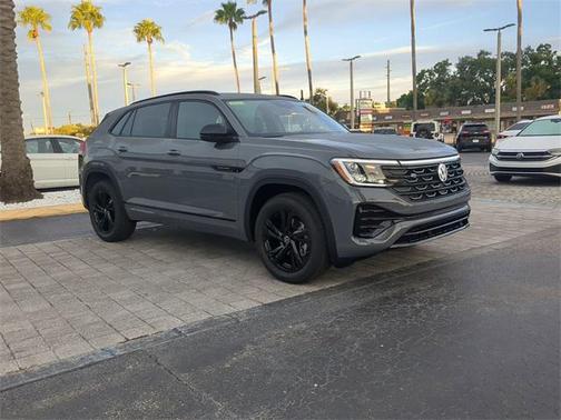 2026 Volkswagen Atlas Cross Sport 2.0T SEL