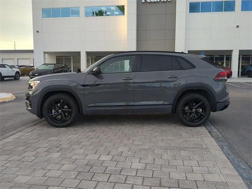 2026 Volkswagen Atlas Cross Sport 2.0T SEL