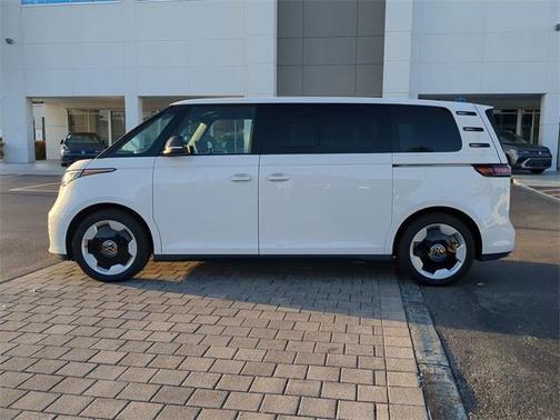 2025 Volkswagen ID. Buzz Pro S