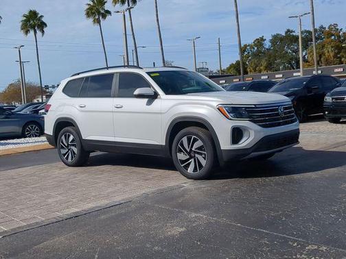 2026 Volkswagen Atlas 2.0T SE w/Technology