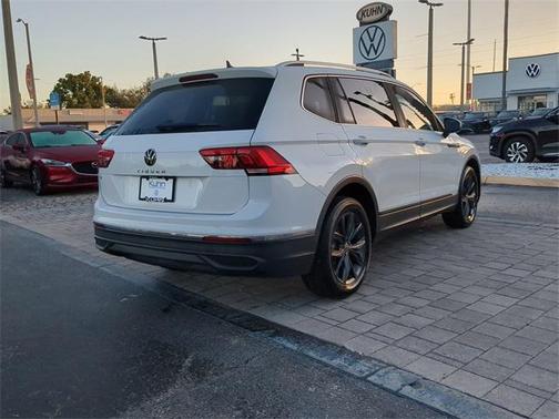 2022 Volkswagen Tiguan 2.0T SE