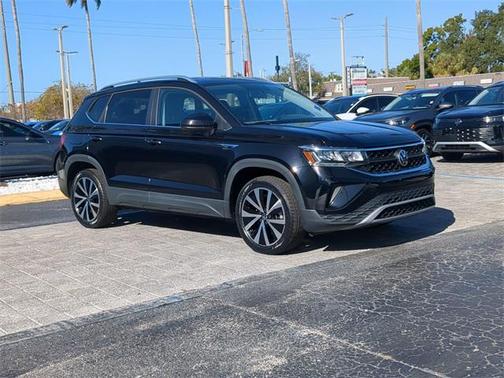 2022 Volkswagen Taos 1.5T SE