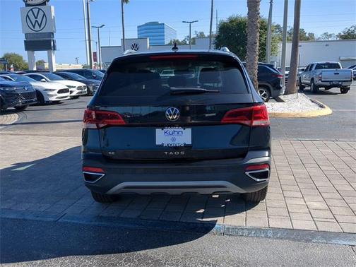 2022 Volkswagen Taos 1.5T SE