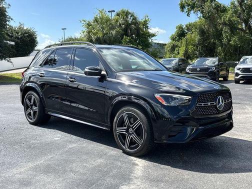 Obsidian Black Metallic 2025 Mercedes-Benz GLE 450 4MATIC