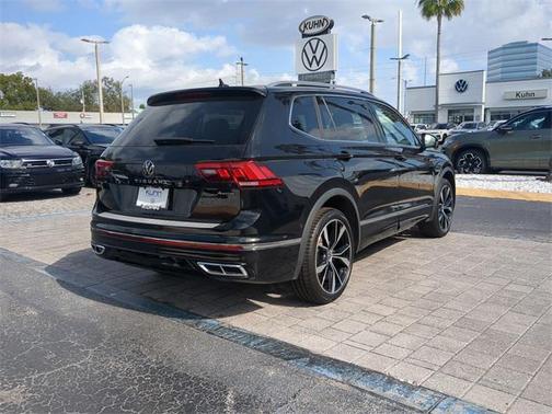 2024 Volkswagen Tiguan 2.0T SEL R-Line 4MOTION