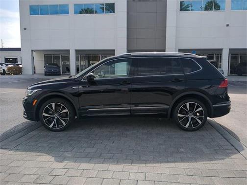 2024 Volkswagen Tiguan 2.0T SEL R-Line 4MOTION