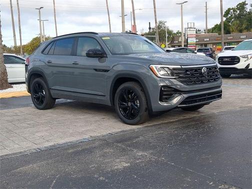 2026 Volkswagen Atlas Cross Sport 2.0T SEL