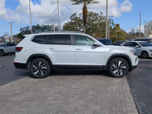 2025 Volkswagen Atlas 2.0T SEL