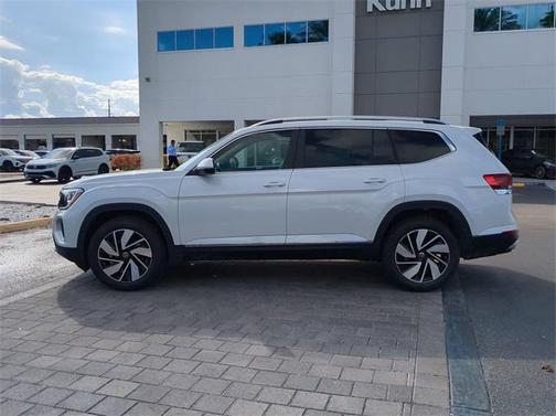 2025 Volkswagen Atlas 2.0T SEL
