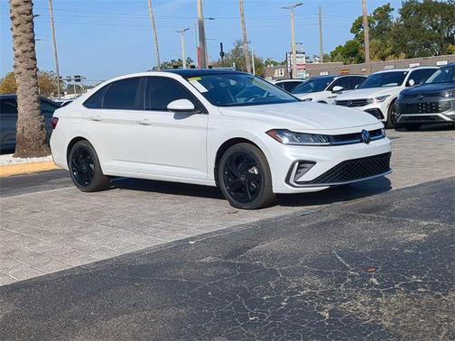 2026 Volkswagen Jetta 1.4T SE