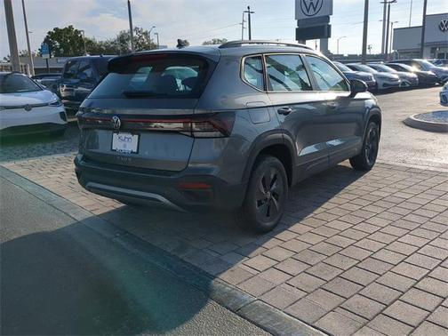 2025 Volkswagen Taos 1.5T S