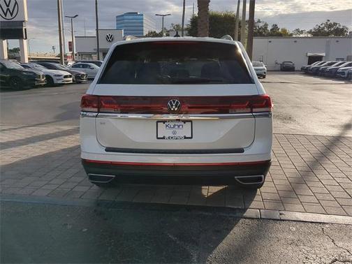 2026 Volkswagen Atlas 2.0T SE