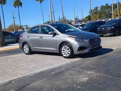 2021 Hyundai Accent SE