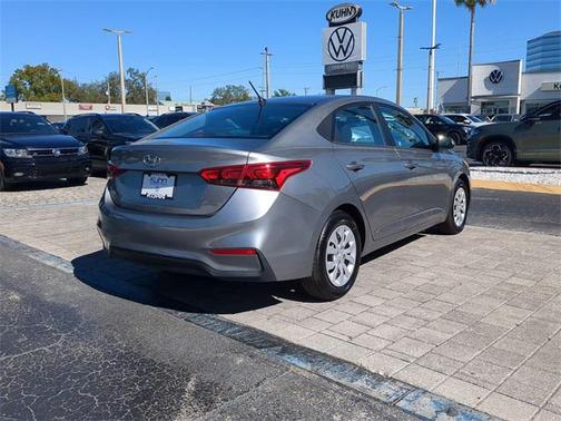 2021 Hyundai Accent SE