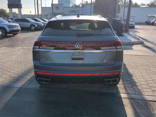 2025 Volkswagen Atlas Cross Sport 2.0T SEL Premium