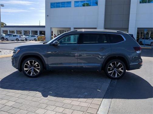 2025 Volkswagen Atlas 2.0T SEL Premium R-Line 4MOTION