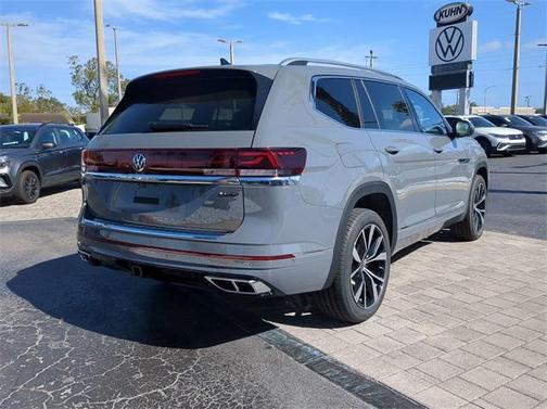 2025 Volkswagen Atlas 2.0T SEL Premium R-Line 4MOTION