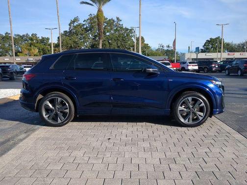 2023 Audi Q4 e-tron Premium 50 quattro