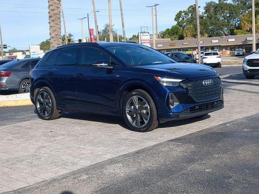 2023 Audi Q4 e-tron Premium 50 quattro