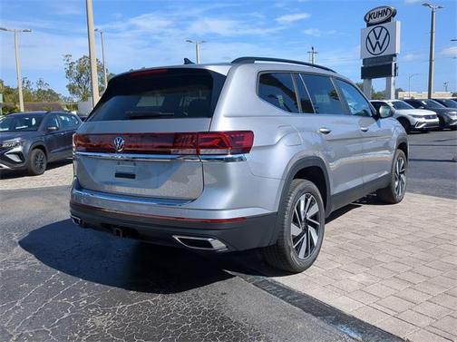 2025 Volkswagen Atlas 2.0T SE w/Technology