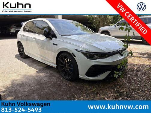 Pure White 2024 Volkswagen Golf R 2.0T DSG