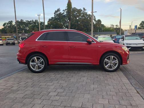 2022 Audi Q3 45 S line Premium Plus
