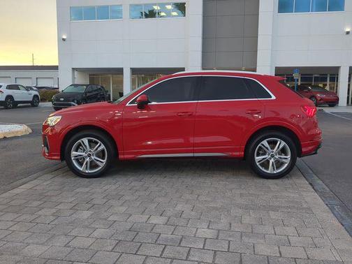 2022 Audi Q3 45 S line Premium Plus