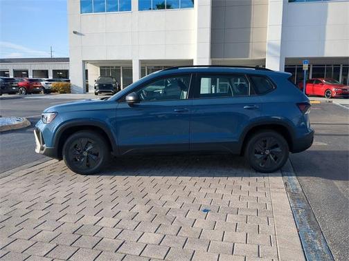 2025 Volkswagen Taos 1.5T S
