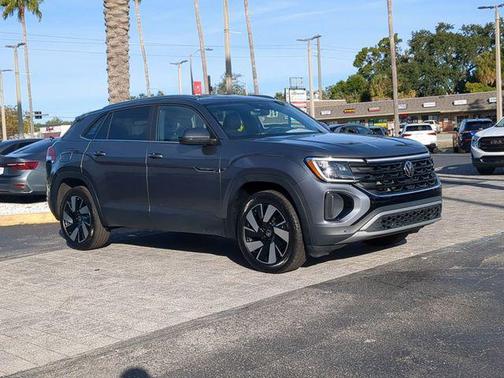 2024 Volkswagen Atlas Cross Sport 2.0T SE w/Technology