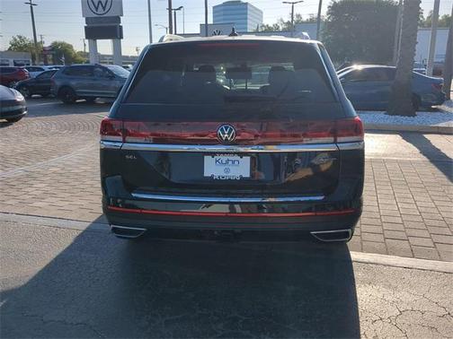 2025 Volkswagen Atlas 2.0T SEL