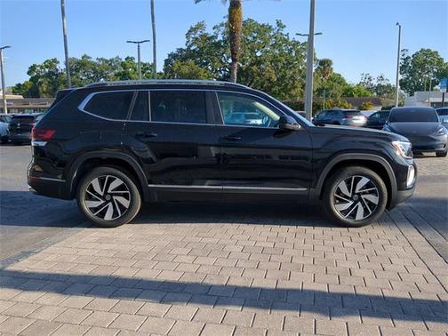 2025 Volkswagen Atlas 2.0T SEL