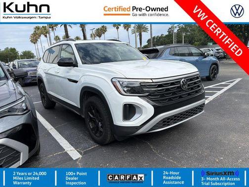 Pure White 2025 Volkswagen Atlas 2.0T Peak Edition