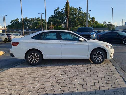 2025 Volkswagen Jetta 1.5T S