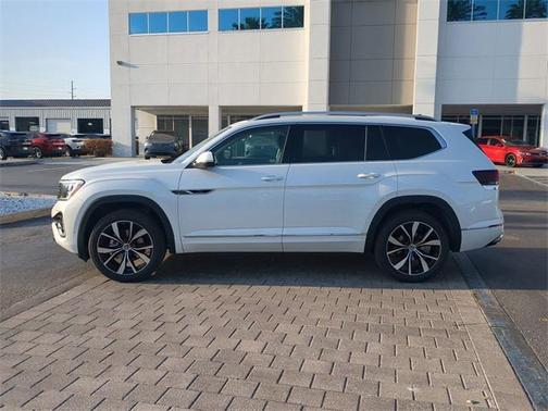 2025 Volkswagen Atlas 2.0T SEL Premium R-Line 4MOTION
