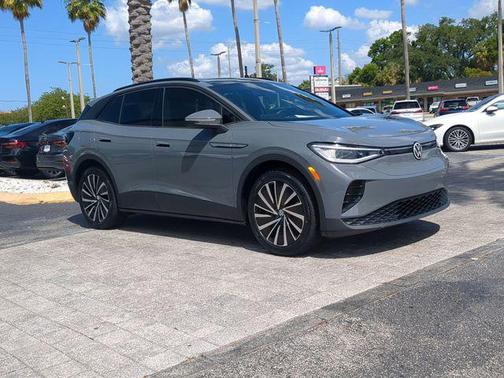 Pure Gray 2024 Volkswagen ID.4 S