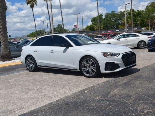 Glacier White Metallic 2023 Audi S4 Premium Plus TFSI quattro Tiptronic
