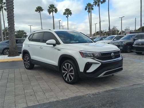 2022 Volkswagen Taos 1.5T SE