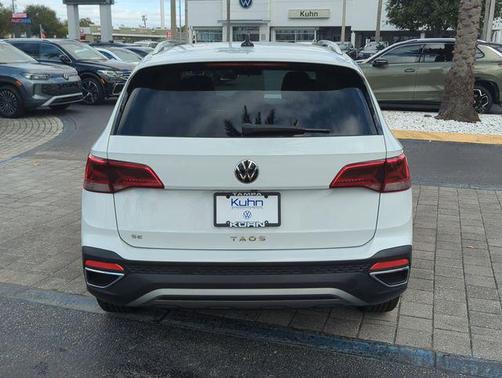 2022 Volkswagen Taos 1.5T SE