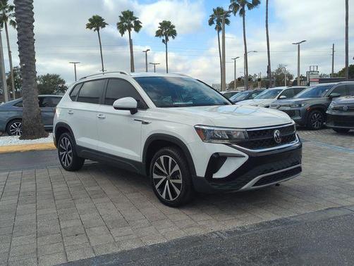 2022 Volkswagen Taos 1.5T SE