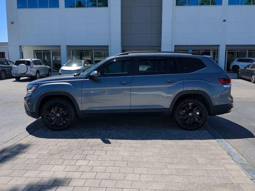 2023 Volkswagen Atlas 2.0T SE w/Technology