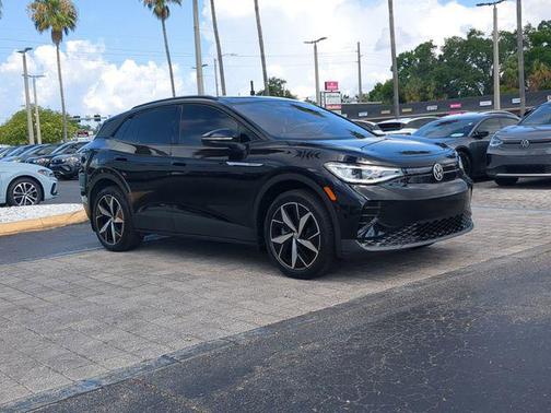 Deep Black Pearl 2023 Volkswagen ID.4 AWD Pro S