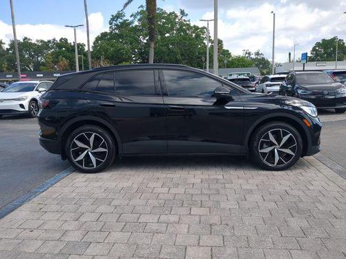 Deep Black Pearl 2023 Volkswagen ID.4 AWD Pro S