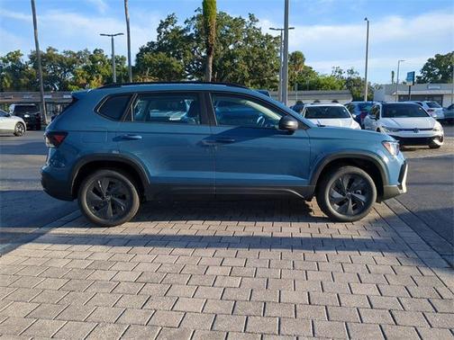 2025 Volkswagen Taos 1.5T S