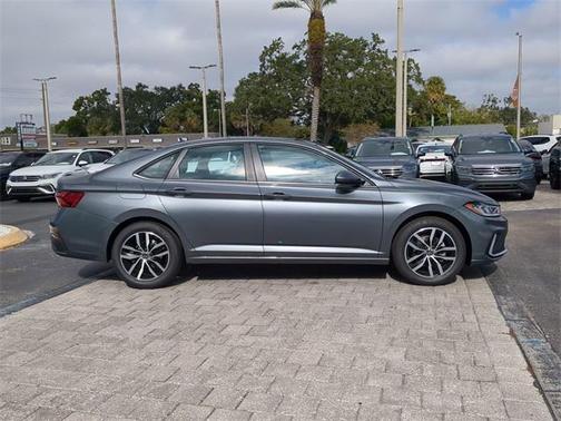 2026 Volkswagen Jetta 1.4T SE