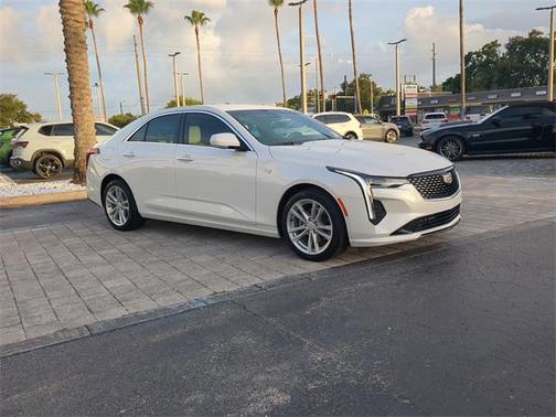 2024 Cadillac CT4 Luxury