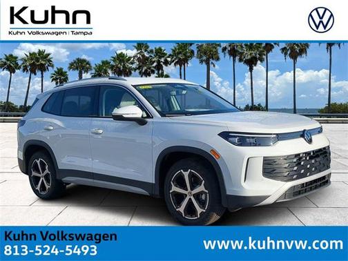 2025 Volkswagen Tiguan 2.0T SE